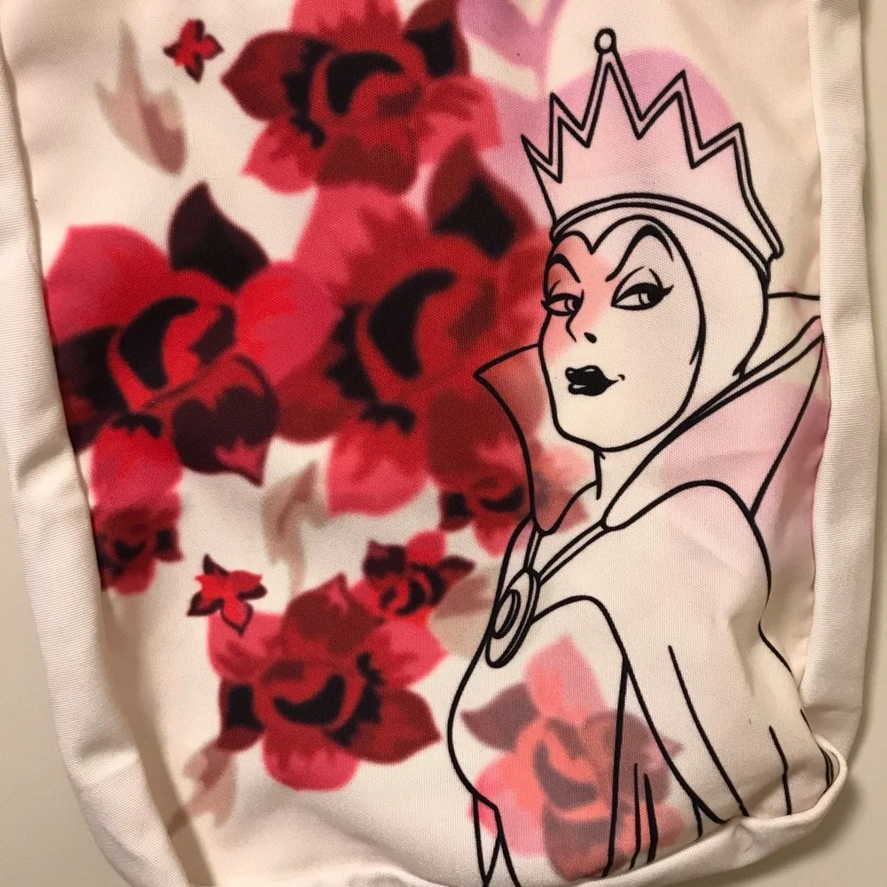 Disney Evil Queen & Snow White Cavas Tote Bag - Picture 6 of 9